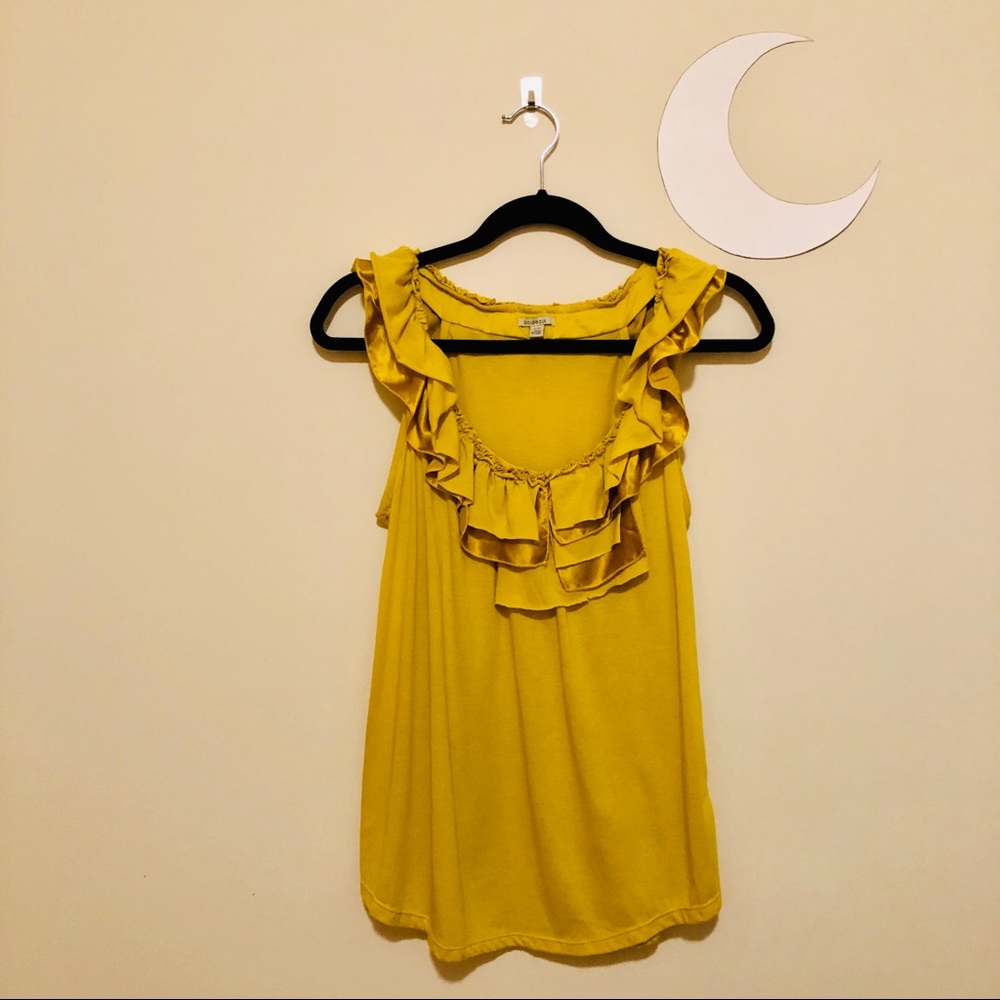 🌙 Anthropologie Bordeaux Ruffle Top